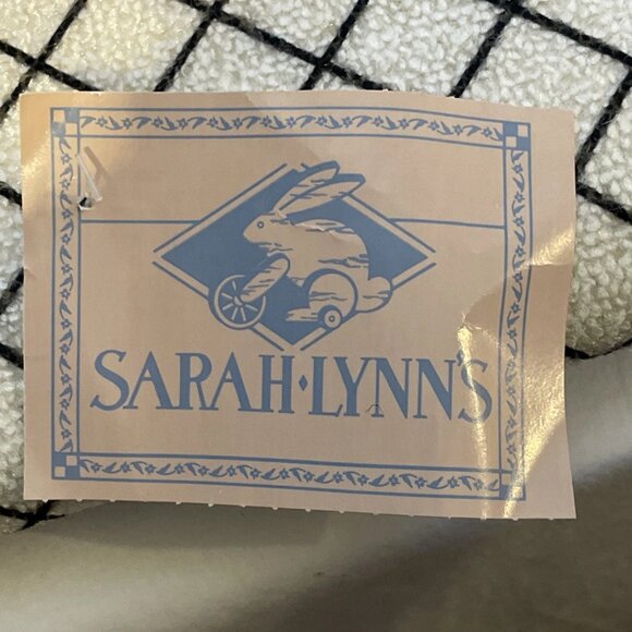 New Vintage USA Sarah Lynn’s Holstein Cow Country Kitchen Mat Rug 18”x30” Pop-up - Picture 6 of 9